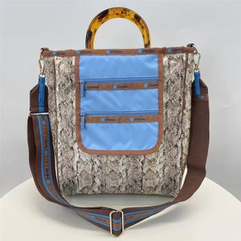 包包女方形鱷魚紋大容量手提包