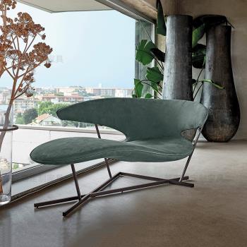 北歐輕奢休閑躺椅蝙蝠沙發造型網紅異形玻璃鋼貴妃椅Bat Chair