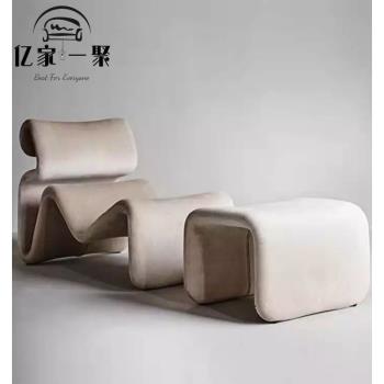 新品抽象線條折疊彎曲躺椅設計師