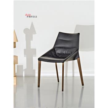 北歐輕奢極簡設計師真皮餐椅現代簡約咖啡休閑家用時尚網紅靠背椅