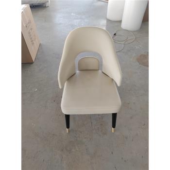 新款意式極簡實木超纖皮椅子家用米色高品質皮革別墅皮餐椅洽談椅