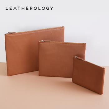 Leatherology化妝袋護照手拿包