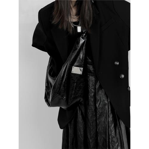 木川卡 小眾復古機車感月牙包大容量軟皮慵懶風時髦單肩斜挎包