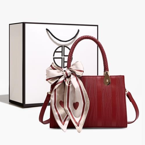 圣米洛紅色新娘包包2025新款婚包女平時可用高級感手提包媽媽包