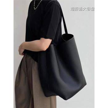 小眾牛皮通勤高階感單肩托特包