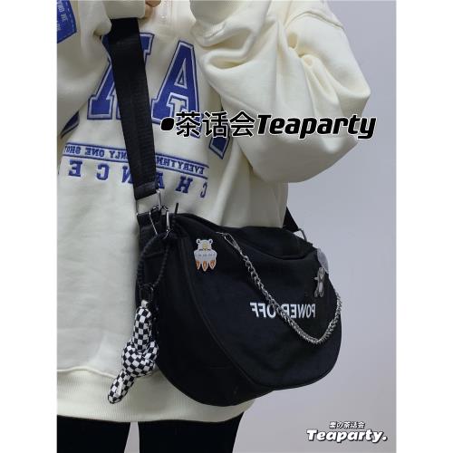 日系原宿風潮搭工裝包ulzzang韓國ins復古港風餃子包學生斜挎包女