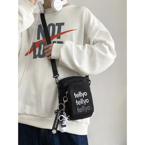 男士小挎包ins潮斜挎包男生帆布斜跨小方包休閑小眾單肩包手機包