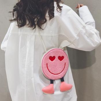 夏天小眾個性編織手機包斜挎小包女包包2023新款少女心可愛草編包
