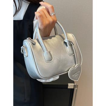 今年流行包包女新款2023小眾設計手提包高級質感小方包百搭斜挎包