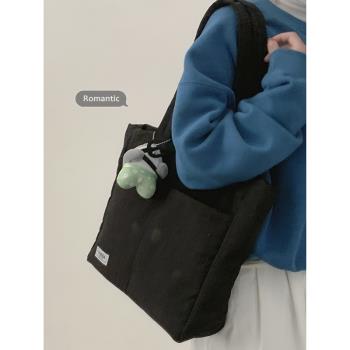秋冬尼龍布羽絨包包女2023新款潮韓國菱格托特包休閑大容量單肩包