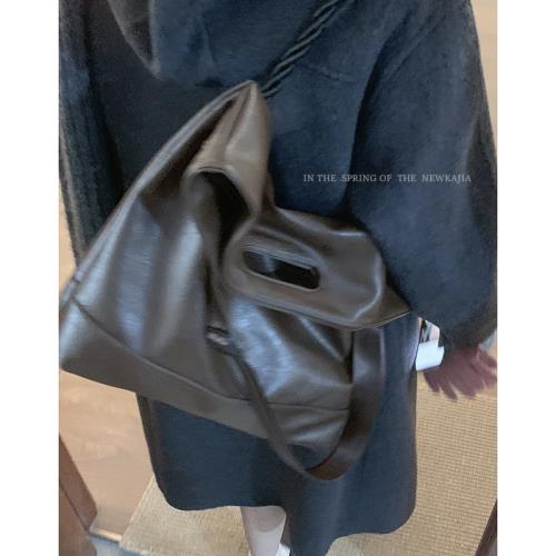 復古手提公文包包秋冬女2023新款潮韓國托特包休閑大容量斜挎包