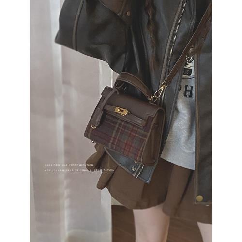 韓系高級感手提包包女2023新款秋冬復古格子凱莉包時尚百搭斜挎包