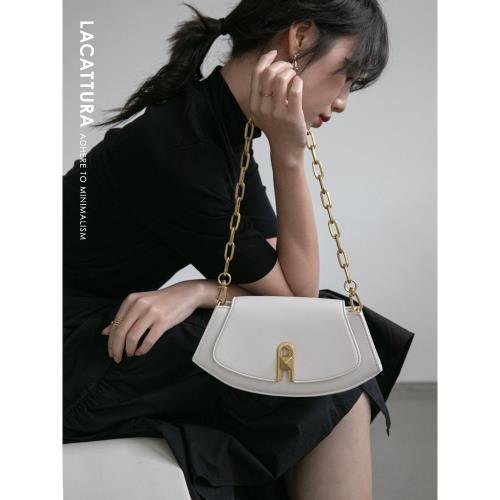 小眾設計腋下包包女2026春夏新款時尚高級質感鏈條小包單肩斜挎包