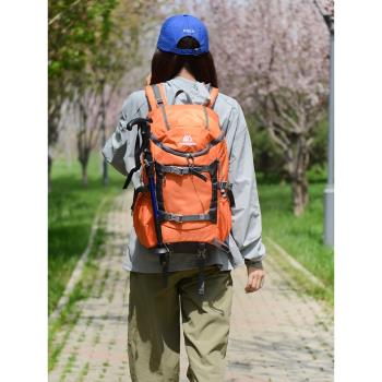 戶外登山旅行背包女雙肩包男運動包防潑水大容量30L行李包書包