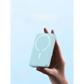 Apple iPhone 12 64GB 智慧型手機，搭載Apple六核心處理器與iOS 14作業系統，提供流暢效能與安全體驗。6.1吋Super Retina XDROLED螢幕解析度達2532 x 1170 pixels，支援WiFi與Bluetooth藍芽傳輸，內建NFC功能。雙1200萬畫素主相機及800萬畫素前置鏡頭，捕捉專業級影像。機身直立式設計，尺寸146.7 x 71.5 x 7.4 mm，重量162g，輕薄易攜。支援nano SIM卡，無記憶卡插槽。標準配備商品本體與非原廠外盒，享3個月保固。適合追求高效能與優質拍照的使用者，iPhone 12 完美結合創新科技與日常需求。