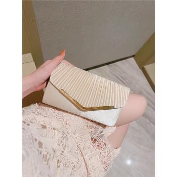 2024新款晚宴包高檔宴會手拿包仙女小方包搭配禮服旗袍的手抓包包