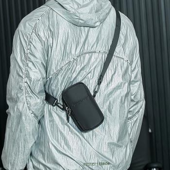 男士潮牌多功能迷你輕便手機包