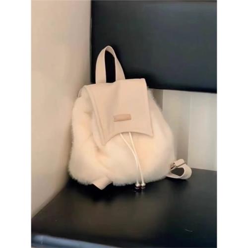 秋冬高顏值拼接毛毛包女2025新款大學生毛絨雙肩包百搭手提小背包