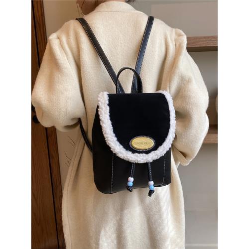 英式復古雙肩包設計感小眾秋冬抽帶毛毛背包女生洋氣百搭逛街小包