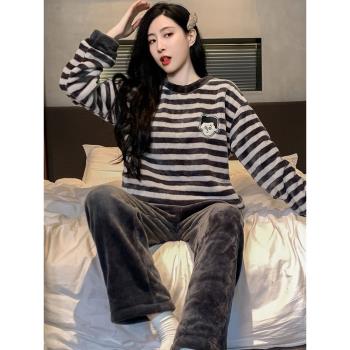 女加厚保暖冬天法蘭絨套裝睡衣