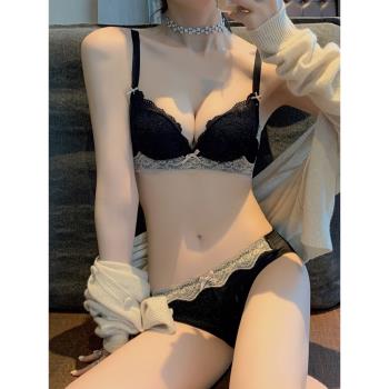 小胸聚攏三排扣無鋼圈性感內衣