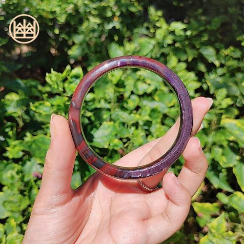 小幽水晶天然南非舒俱來手鐲蘇紀石女鐵蛋黑蘇鐲子千禧石黑紅皮