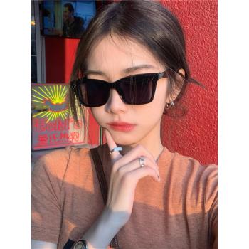 墨鏡ins時尚街拍超黑偏光女小框