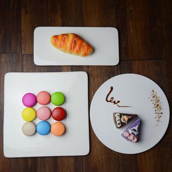 創意圓形平板純白陶瓷盤子西餐牛排平盤壽司裝盤西點蛋糕日式餐具