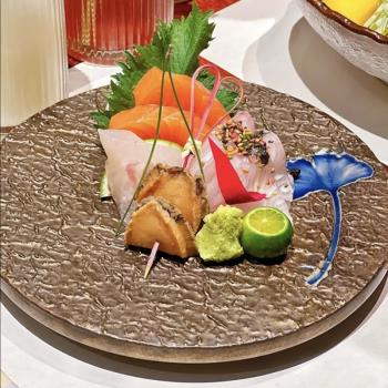 日式陶瓷料理餐具復古圓形平板盤壽司盤刺身拼盤烤肉盤點心多用盤