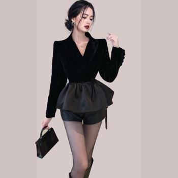 黑色絲絨小西裝禮服女2022新款設計感小眾氣質名媛收腰小西服外套