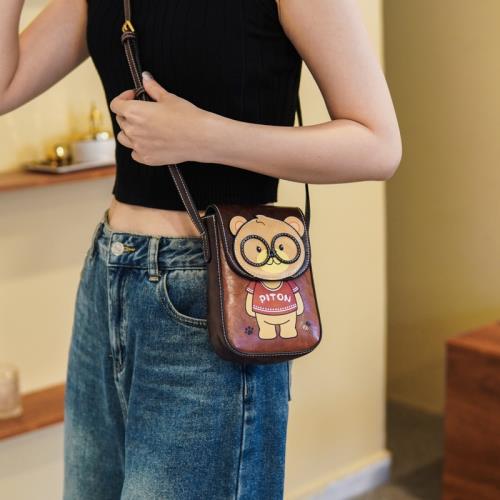 手機包小包包女2025新款迷你可愛零錢包時尚單肩斜挎包原創小熊包