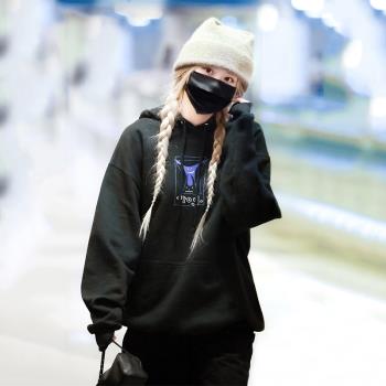 rose樸彩英同款韓黑色休閑連帽印花口袋長袖套頭加絨加厚衛衣外套