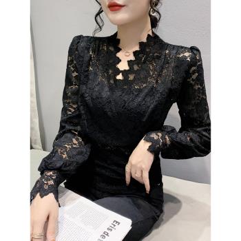 性感鏤空V領蕾絲打底衫女秋冬歐貨時尚泡泡袖上衣氣質長袖小衫潮