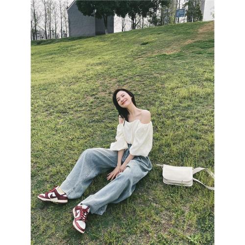 純欲溫柔風露肩泡泡袖襯衫女夏季短款白色抹胸襯衣一字肩短袖上衣