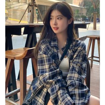 休閑格子襯衫女春秋新款洋氣減齡外搭慵懶風bf寬松長袖襯衣ins潮