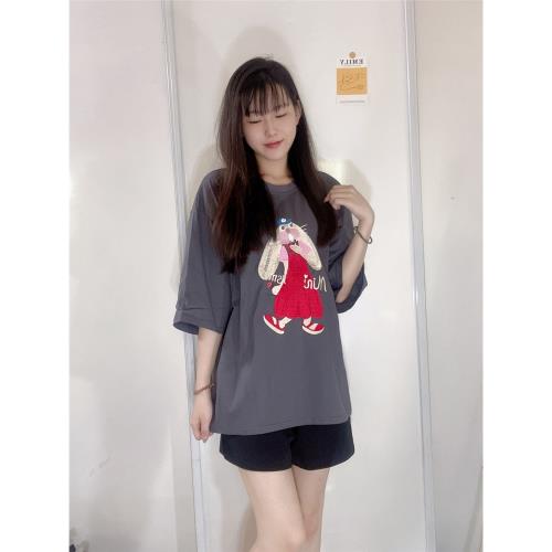 小眾設計感夏季新款元氣減齡垂耳兔繡花落肩圓領寬松短袖T恤女ins