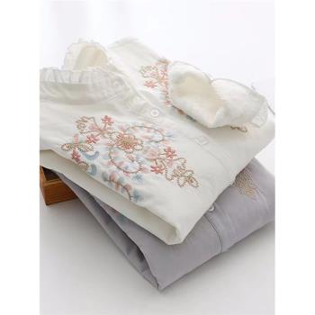 2024秋冬加絨保暖長袖襯衫女韓版復古刺繡花朵百搭純棉加厚白襯衣