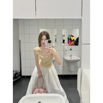 黃色立體花朵獨特別致小上衣背心