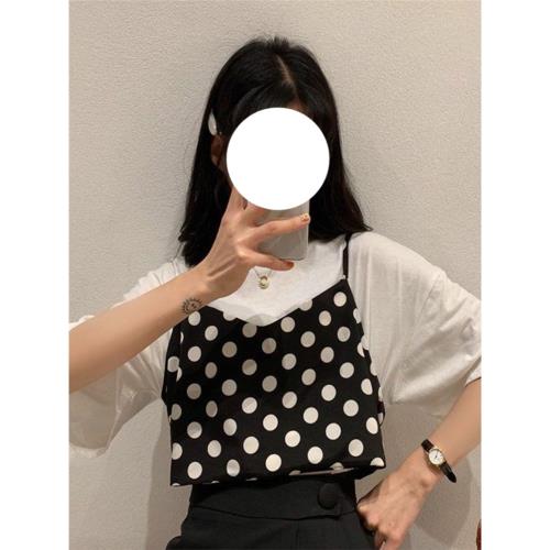 寬松休閑白色圓領短袖T女上衣波點黑色短款吊帶上衣女夏季兩件套