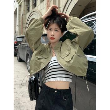chic早春短外套穿搭別致短款上衣寬松工裝女沖鋒衣穿搭棒球服美式