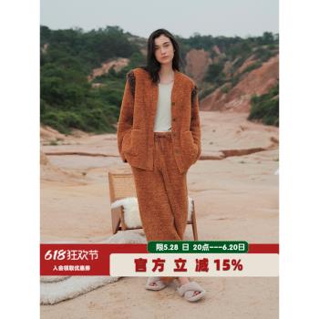 朵朵可可女V領加厚珊瑚絨睡衣