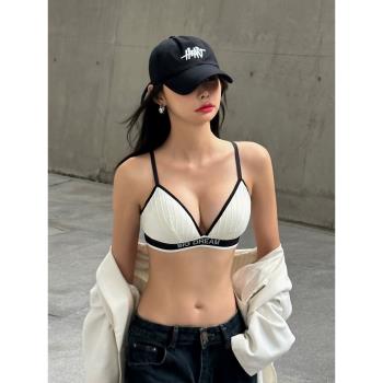 法式三角杯內衣女大胸顯小性感聚攏薄款無鋼圈防下垂運動文胸套裝