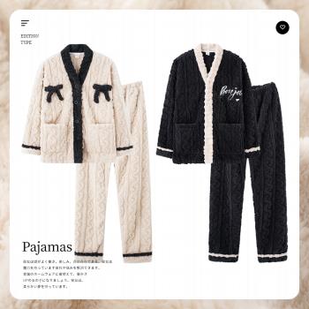 一男一女法蘭絨家居服情侶睡衣