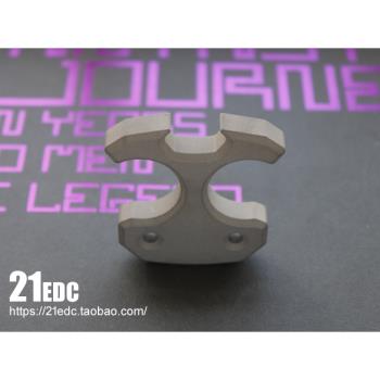 戶外便攜斧撬棍DIY鈦合金多功能開瓶器EDC指虎鑰匙扣吊墜工具掛件