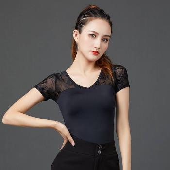 品牌2024新拉丁舞練功服女跳國標舞上衣摩登舞大碼舞衣蹈短袖夏天