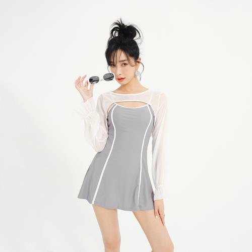蘇拉娜公主兩件套連體泳衣女保守顯瘦遮肚裙式長袖防曬泡溫泉泳裝
