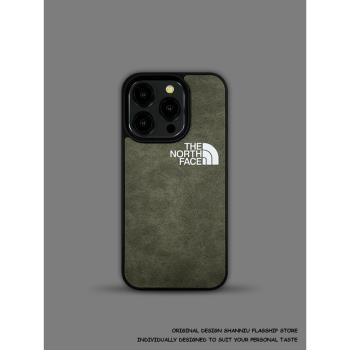 翻毛皮歐美潮牌北面iPhone15Pro Max手機殼個性原創14Pro適用蘋果13pro情侶男女12P高檔皮紋11大孔防摔保護套