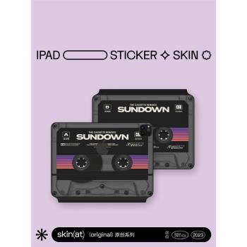 SkinAT 適用於iPad Pro 11寸妙控鍵盤創意彩色保護膜 蘋果平板藍牙鍵盤保護套貼紙隨意粘貼不留膠