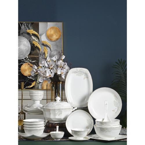 碗碟套裝家用2024新款吃飯骨瓷盤子創意特別好看透明唐山陶瓷餐具