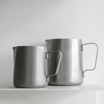 迦樂日本進口AOYOSHI青芳製作復古不銹鋼奶泡杯咖啡拉花奶缸露營